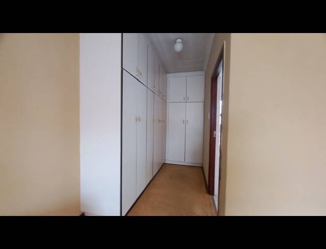 4 BEDROOM HOUSE TO LET IN MANDELA VIEW